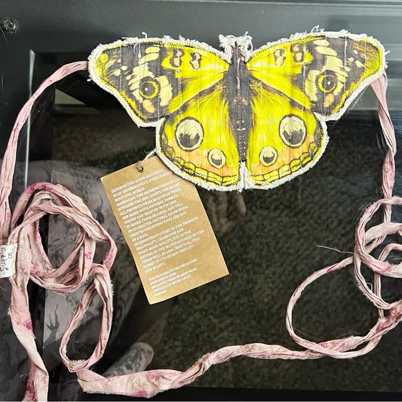 Magnolia Pearl Butterfly Jabot Belt NWT - Picture 3 of 6